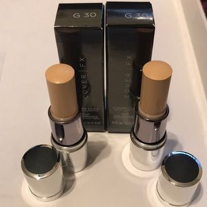 COVER FX Makeup - Cover FX Cover Click Cream Foundation G30 COVER FX Makeup - Cover FX Cover Click Cream Foundation G30